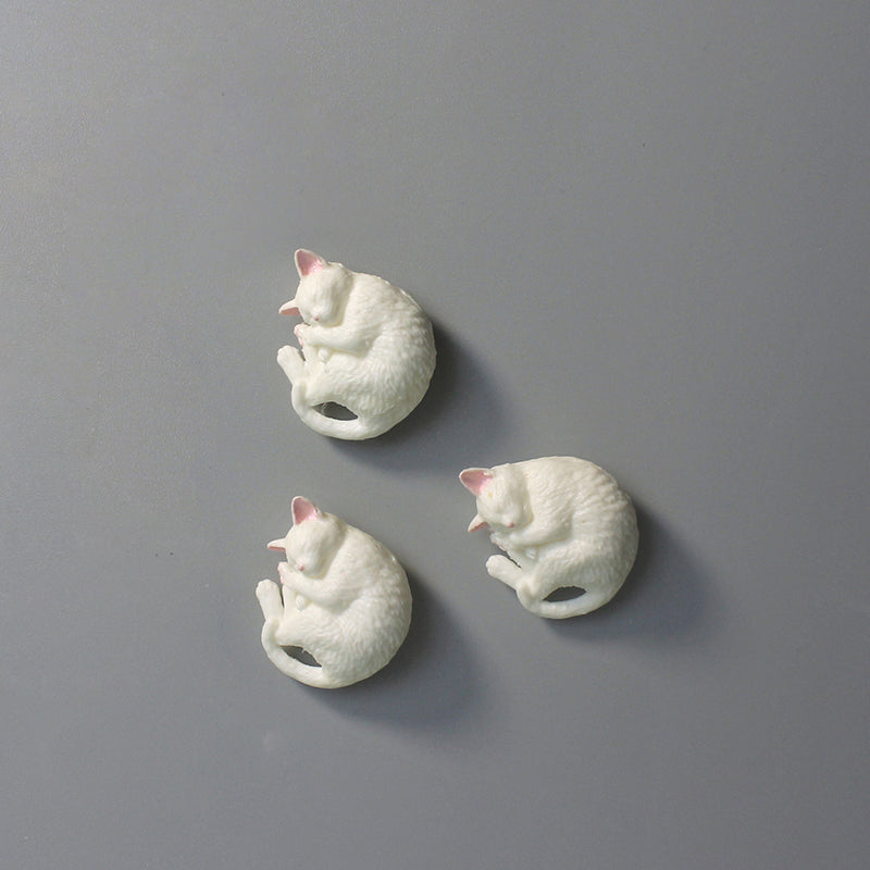 Mini Sleeping White Cat Fridge Magnets - Refrigerator - Creative Magnet - Magnet